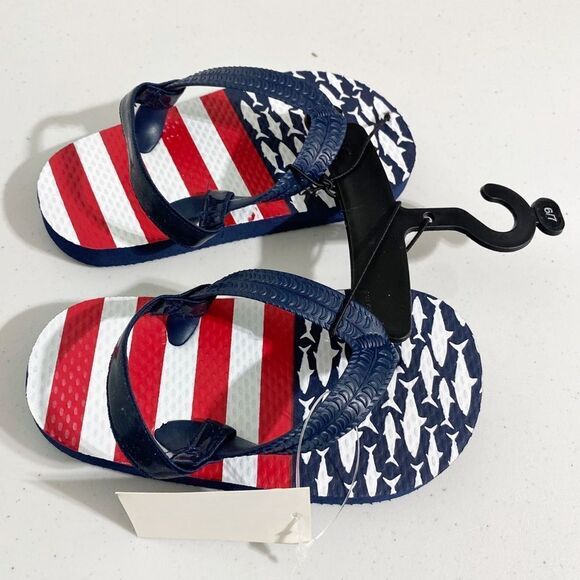 Boys Red, White, & Blue Flip Flops Sandals Size 6/7 - Picture 3 of 7